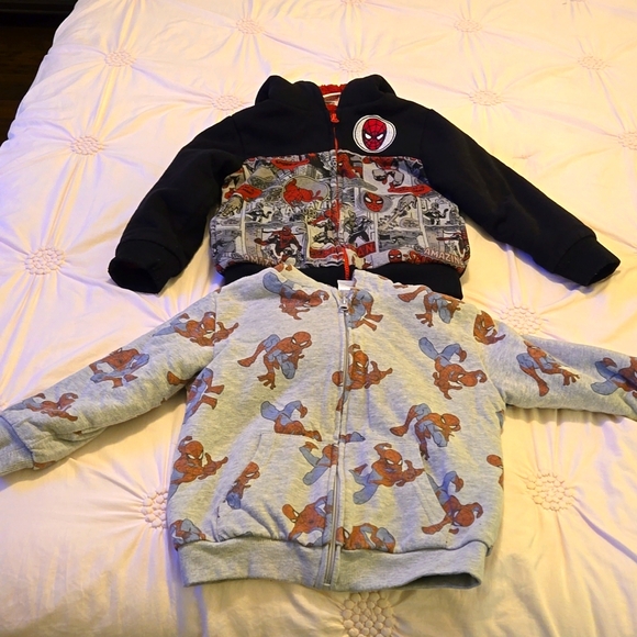 Set of 2 Kids Marvel Spider Man sherpa hoodies Gray and Black Size 5 - Picture 1 of 5